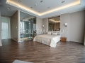 11906small.jpg