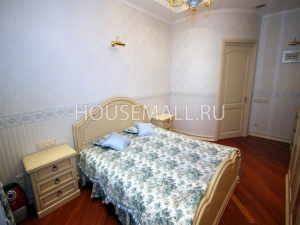 Аренда 4-комн. квартиры  160  м²