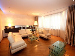 Аренда 3-комн. квартиры  115  м²