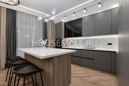 Продажа 4-комн. квартиры  138  м²