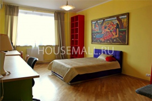 Аренда 6-комн. квартиры  290  м²