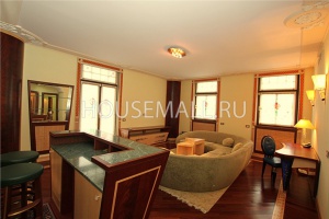 Аренда 4-комн. квартиры  180  м²