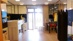 Продажа 7-комн. квартиры  242  м²