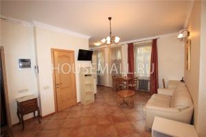 Продажа 3-комн. квартиры  65  м²