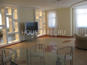 Продажа 3-комн. квартиры  153  м²