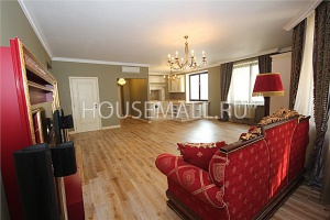 Аренда 3-комн. квартиры  130  м²