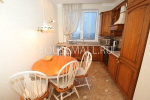 Аренда 2-комн. квартиры  75  м²