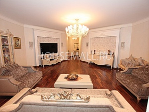 Продажа 5-комн. квартиры  220  м²