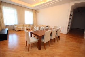 Аренда 4-комн. квартиры  170  м²