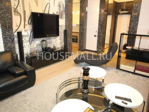 Аренда 3-комн. квартиры  96  м²